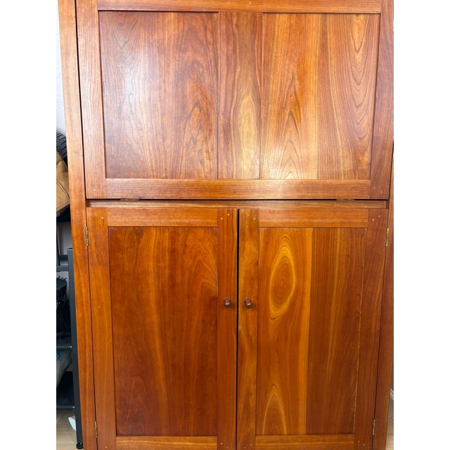 American Vintage 1980 Thos Moser Shaker Cherry Cupboard Desk For Sale - Image 3 of 15