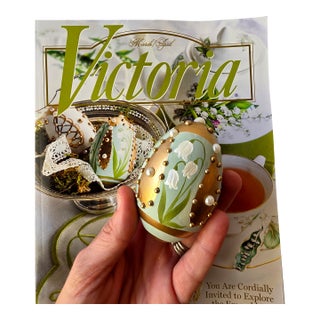 Victoria Magazine Hand-Painted Easter Egg Style A For Sale