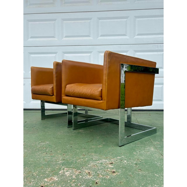 Mid-Century Modern Pair of 1970s Milo Baughman for Thayer Coggin Cube Chairs in Chrome and Leather For Sale - Image 3 of 9