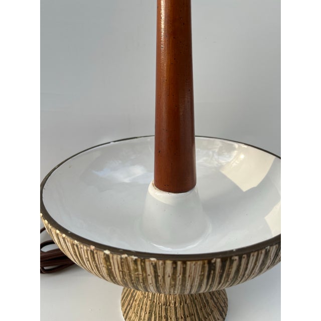 Mid 20th Century Italian Mid Century Ceramic and Wood Table Lamp For Sale - Image 5 of 10