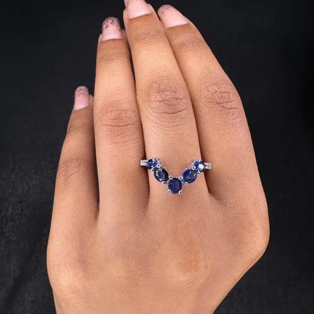 Not Yet Made - Made To Order Flanked Diamonds & 1.46ct Blue Sapphire Chevron 'V' Ring Size 7 For Sale - Image 5 of 14