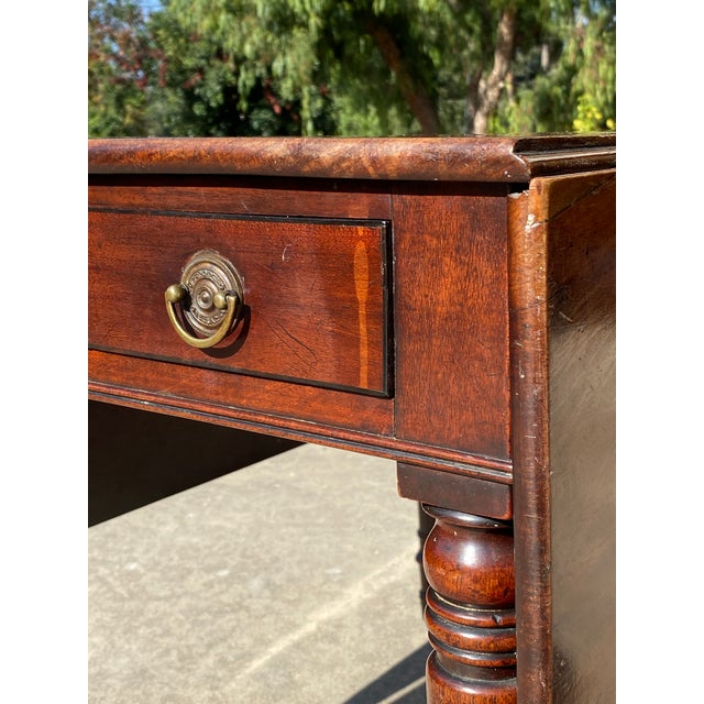 Late 18th Century Antique Mahogany Drop-Leaf Pembroke Table For Sale - Image 5 of 6