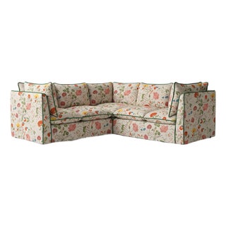 Sophie Conran Coco 3x3 Sectional Sofa - Andrew Martin Wildwood Ivory with Contrast Welt Knife Edge Cushion For Sale