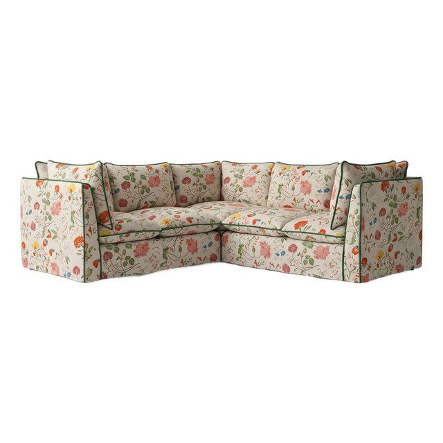 Sophie Conran Coco 3x3 Sectional Sofa - Andrew Martin Wildwood Ivory with Contrast Welt Knife Edge Cushion For Sale
