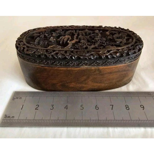 Mid-19th Century Chinese Export Cantonese Carved Snuff Box For Sale - Image 17 of 18
