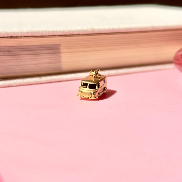 Vintage 1960s Italian 18k Articulating Microbus, Bus, Van Charm For Sale - Image 11 of 12