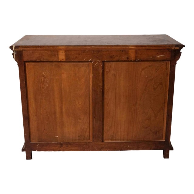 Antique Chest of Drawers in Oak For Sale