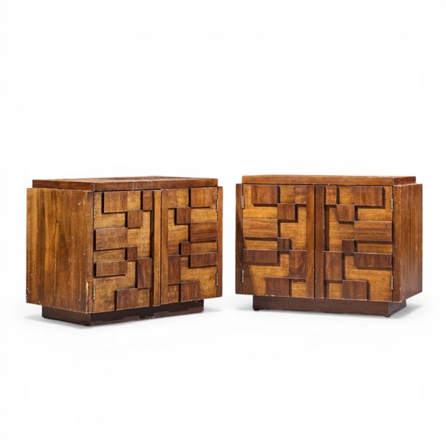 Lane Staccato Mid Century Brutalist Walnut Nightstands - Pair Each nightstand measures: 27.75 wide x 16.75 deep x 22...