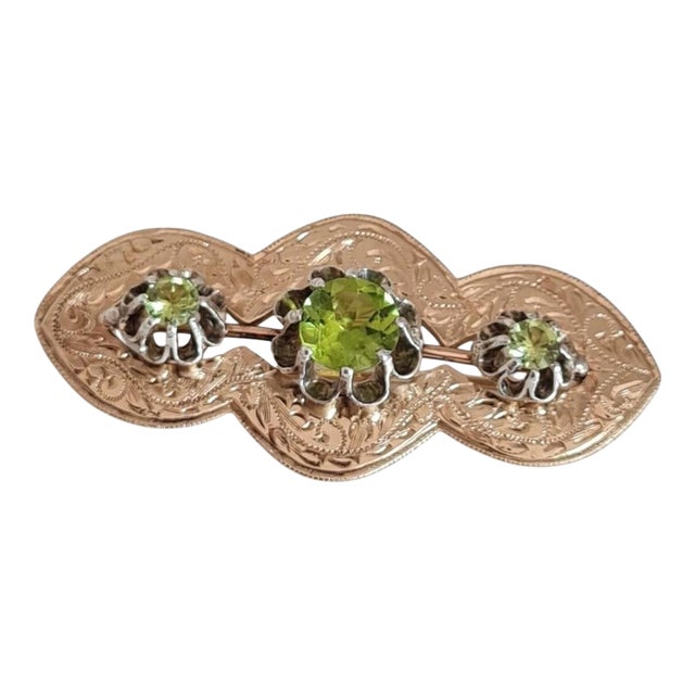 Antique Yellow & White Gold Peridot Brooch For Sale