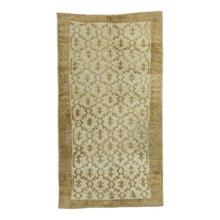 Turkish Vintage Rug 5' x 9'3" #20826 For Sale