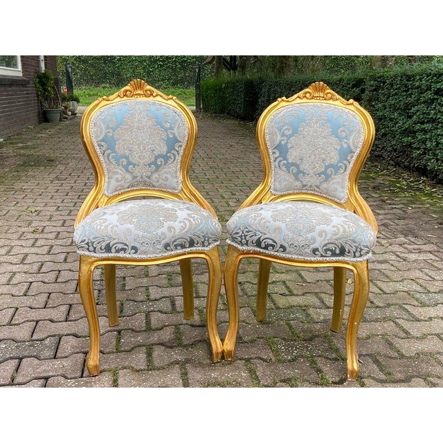 Pair of Vintage 1950s French Louis XVI Side Chairs – Gilded Beechwood & Elegant Damask Upholstery For Sale - Image 9 of 9