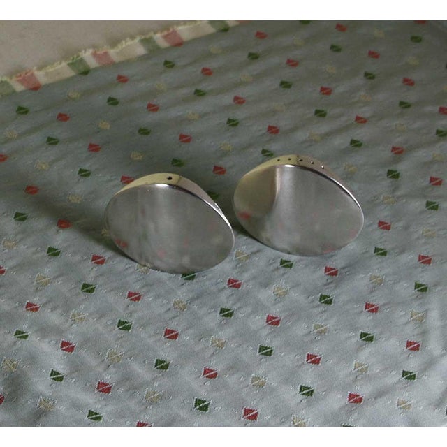 1960s Sterling Silver Individual Salt & Pepper. For Sale - Image 11 of 18