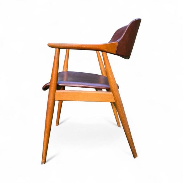 Wood Vintage Danish Model GM11 Armchair in Teak by Erik Kirkegaard, 1960 For Sale - Image 7 of 12