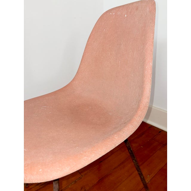 Plastic 1950s Authentic Herman Miller Eames Fiberglass Side Chair – Original Finish W/ Metal Base For Sale - Image 7 of 10