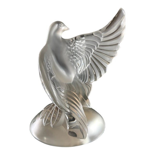 1990s Lalique ‘Dea’ Dove Large Sculpture French Crystal Sculpture France Signed For Sale