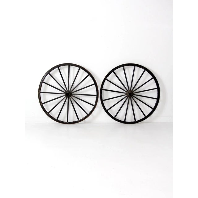 Early 20th Century Antique Wagon Wheel - a Pair For Sale - Image 5 of 8