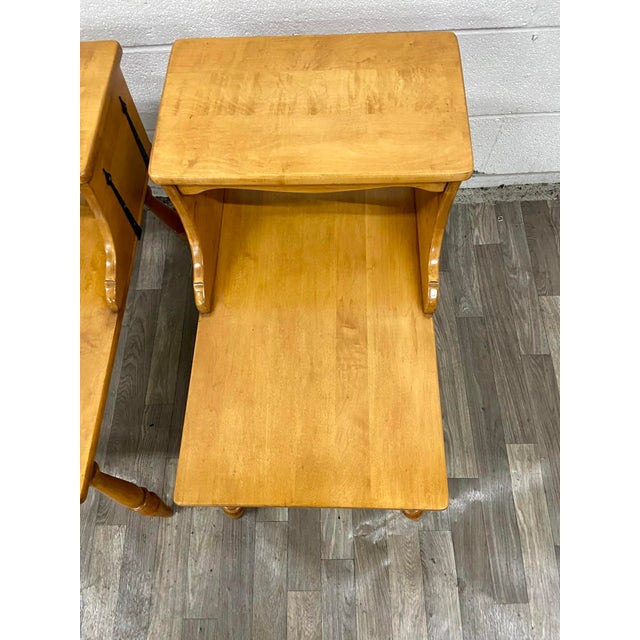 Vintage 1959 Ethan Allen Baumritter Colonial Furniture Maple Side