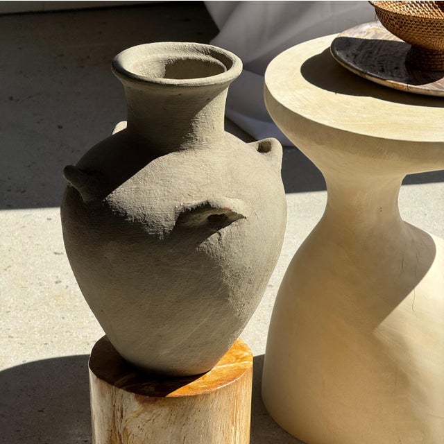 Indonesian Light Grey-Beige Terracotta Vase with 4 Small Handles and a Tall Neck For Sale - Image 9 of 18