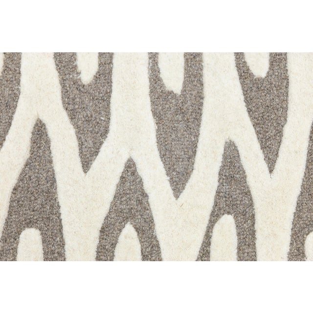 8x10 Modern Geometric Hand-Tufted Wool Area Rug - Neutral Taupe & Cream For Sale In New York - Image 6 of 10