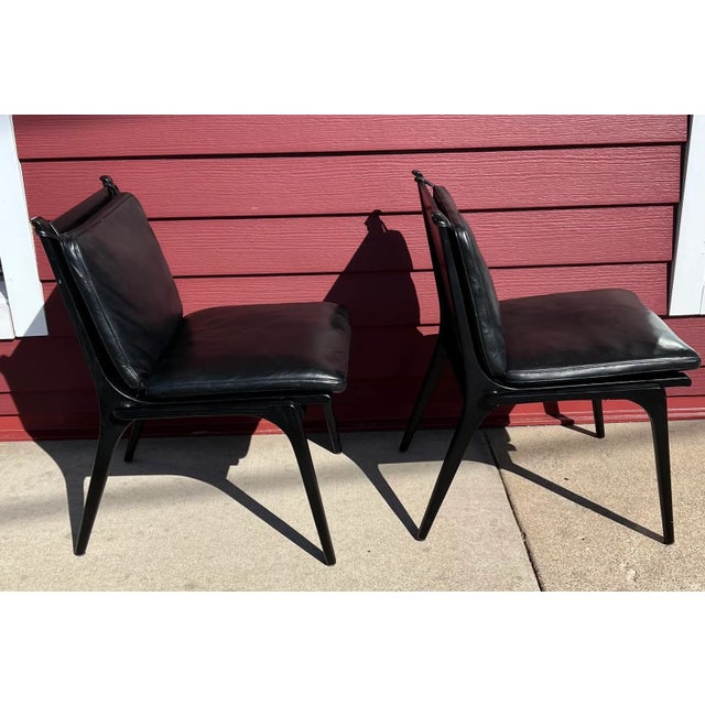 1980s Stellar Works Post Modern-Style Ren Leather Chairs- a Pair For Sale In Chicago - Image 6 of 9