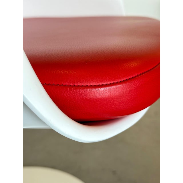 Tulip Swivel Chairs by Eero Saarinen for Knoll International, 2017, Set of 4 For Sale - Image 13 of 18