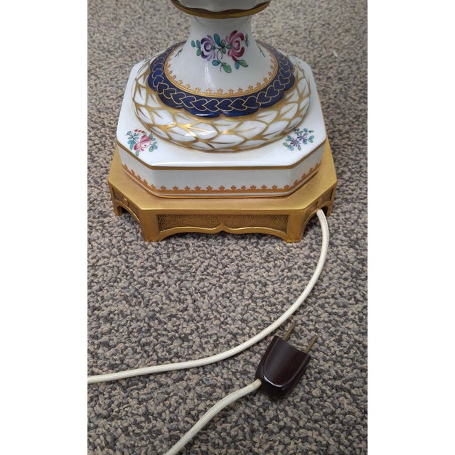 1970s Procelaine De Paris Bicentennial Painted Lamps - a Pair For Sale - Image 12 of 16