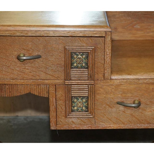Art Deco Limed Oak Dressing Table and Stool from Heals London, 1920s, Set of 2 For Sale - Image 6 of 18