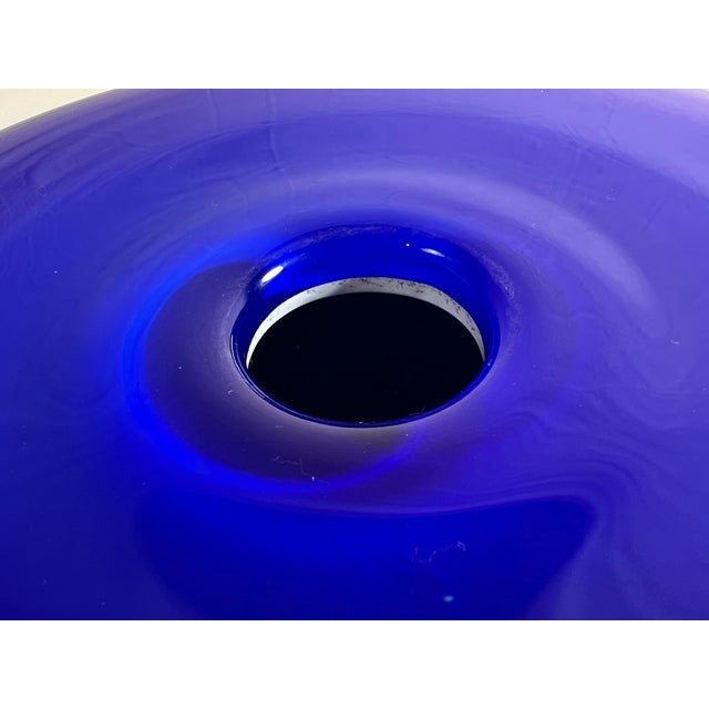 Post Mid Century Modern Handblown Murano Style "Donut" Cobalt Blue and Black Glass Vase For Sale In Chicago - Image 6 of 9