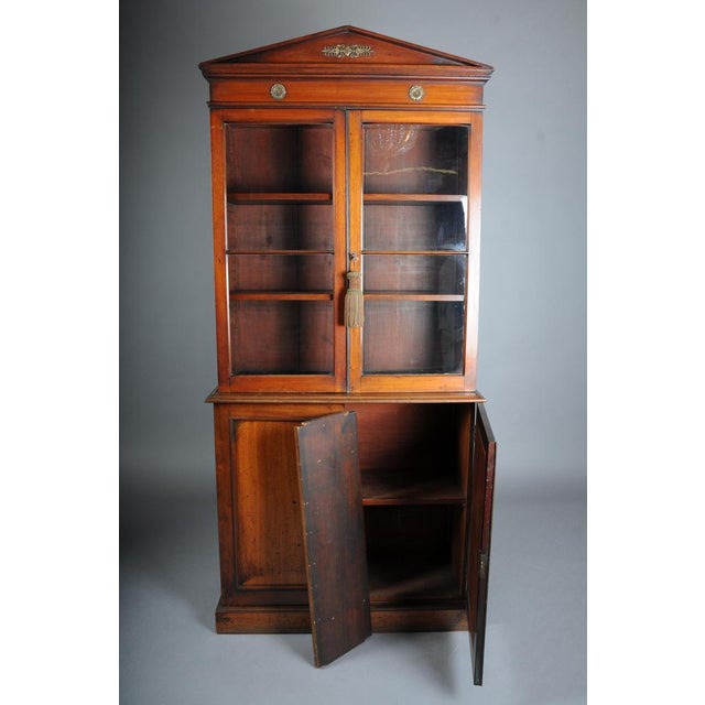 English Victorian Mahogany Display Bookcase, 1800s For Sale - Image 14 of 18