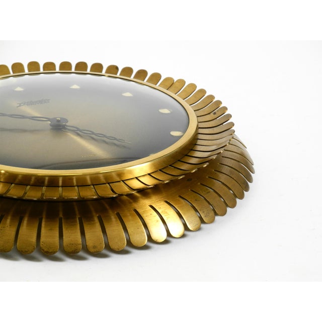 Mid-Century Sunburst Atlanta Universe Wall Clock in Brass with Mechanical Seven-Day Movement, 1950s For Sale - Image 6 of 18