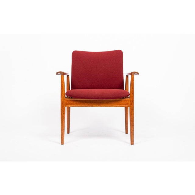 Danish Modern Red Diplomat Chairs by Finn Juhl for France & Daverkosen For Sale - Image 11 of 12