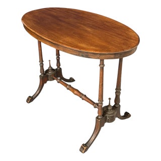 Antique Victorian Oval Centre Table, 1900 For Sale