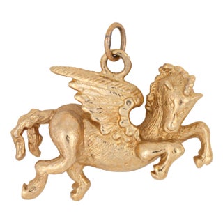 Vintage Pegasus Charm 14k Yellow Gold Mythical Winged Horse Estate Jewelry For Sale