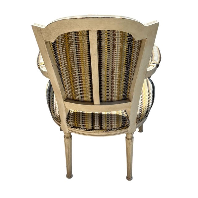 Early 20th Century Pair of Louis XVI Style Cabriolet Chairs. Hand Carved, Painted. For Sale - Image 12 of 18