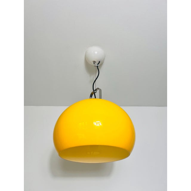 Mid-Century Modern Yellow Pendant Lamp by iGuzzini, Italy, 1970s For Sale - Image 3 of 9