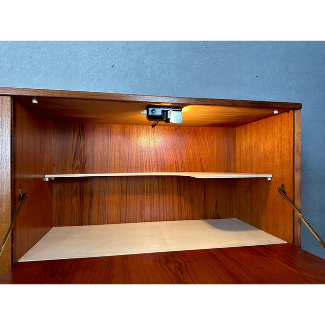 Vintage Highboard in Teak and Bakelite, 1950s For Sale - Image 14 of 17