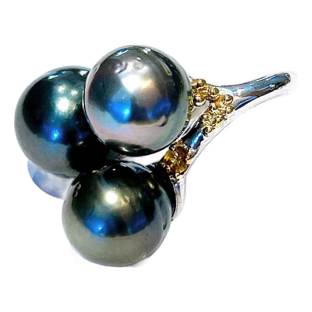 Bochic “Orient” Vintage South Sea Pearl & Fancy Sapphires Ring Set 18K Gold & Si For Sale
