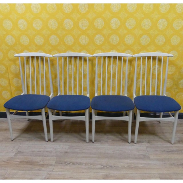 Vintage Kitchen Chairs with Spindles, 1960s, Set of 4 For Sale - Image 4 of 12
