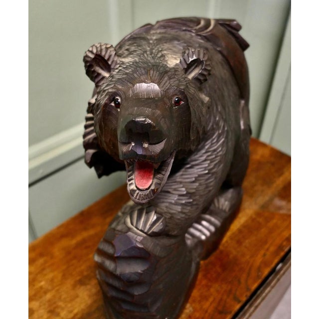 Large Edwardian Carved Linden Wood Bear, 1900 For Sale - Image 4 of 8