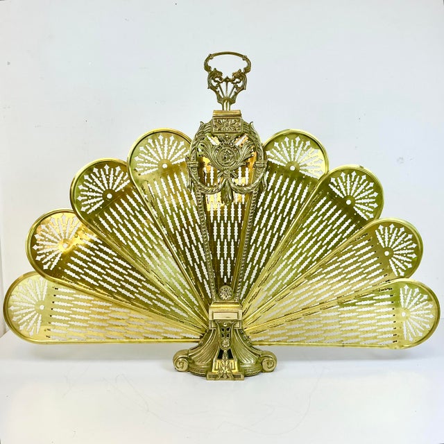 Vintage Home is pleased to offer this stunning brass Fireplace Screen from the 1950s. It’s gorgeous and features an...