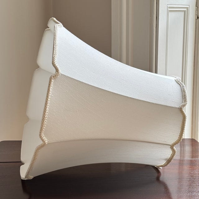 Late-20th Century Traditional Bell Lamp Shade For Sale In Baltimore - Image 6 of 15