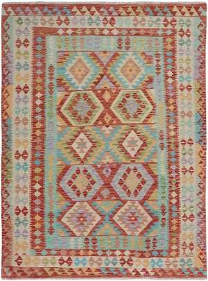Hand Knotted Traditional Design Uzbek Rug. 5'1" X 6'5"