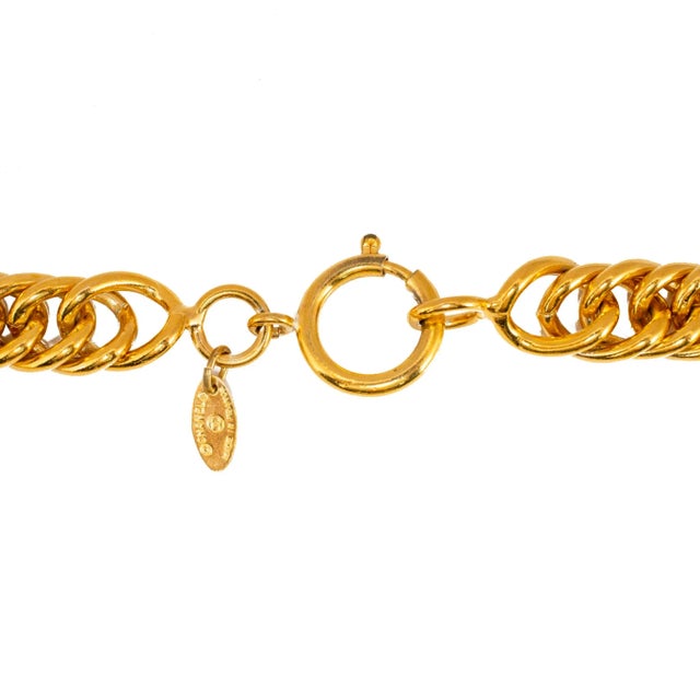 Gold Vintage Chanel Paris Gold Toned 31 Rue Cambon Chain Necklace For Sale - Image 8 of 8