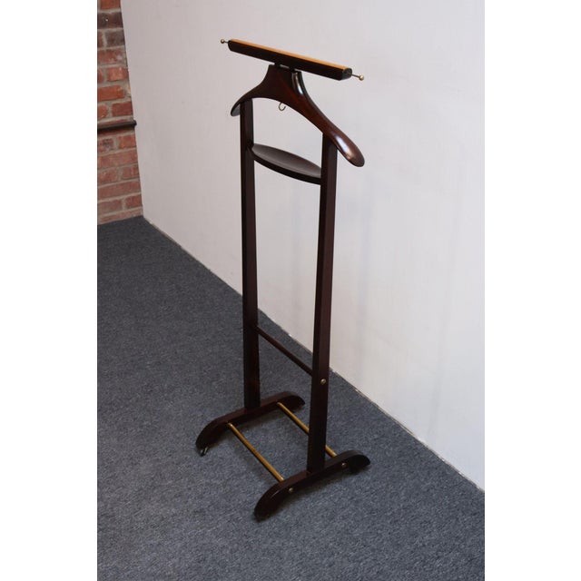 1950s Vintage Fratelli Reguitti Dark Mahogany and Brass Valet in Style of Ico Parisi For Sale - Image 5 of 12