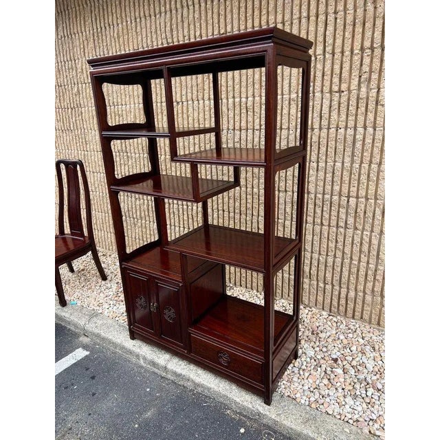Mid 20th Century Vintage Ming Style Chinoiserie Style Rosewood Display Curio Cabinet Room Divider For Sale In Washington DC - Image 6 of 10