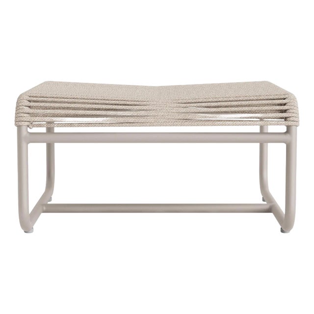 Brown Jordan Walter Lamb Aluminum Ottoman, Dove frame with Pebble fabric For Sale