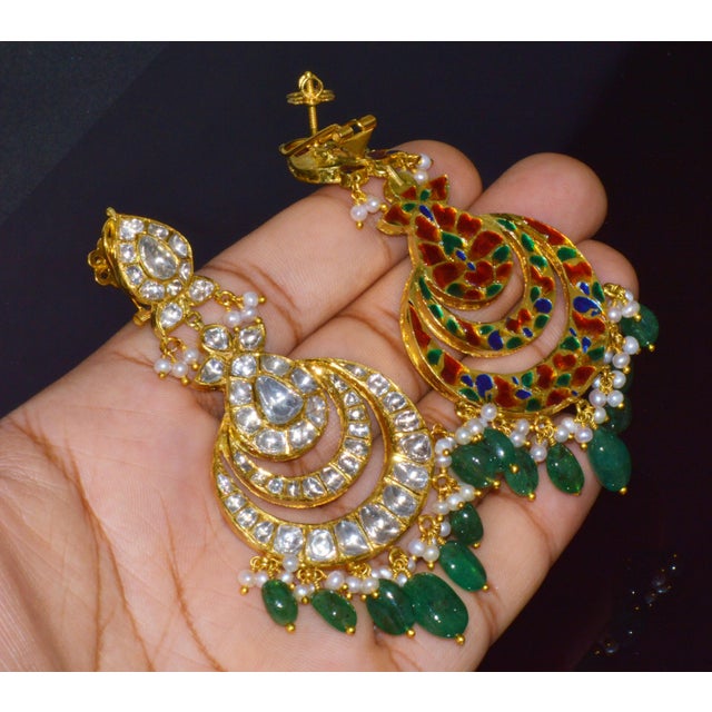 Metal Estate Natural 8.30ct Polki Diamond & 28.30ct Emerald 22k & 18k Gold Chandelier Earrings, Pair For Sale - Image 7 of 13
