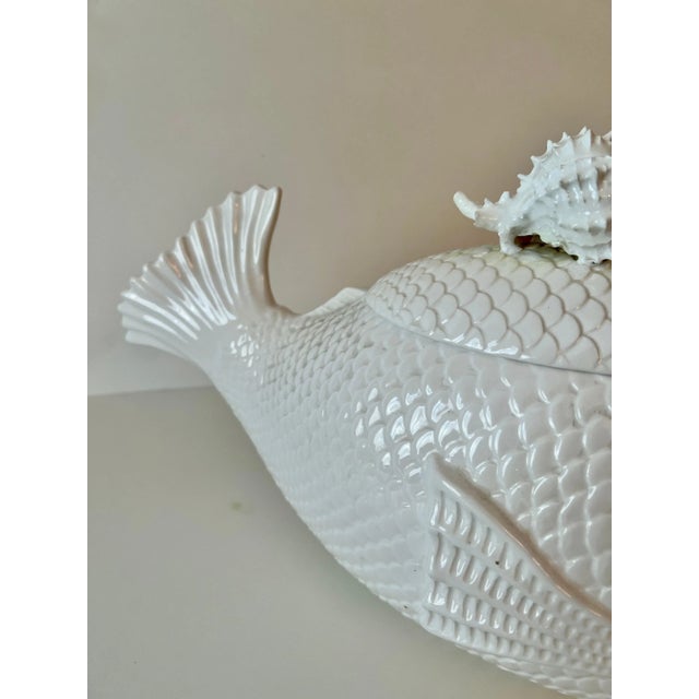 Late 20th Century Fitz & Floyd Fish Soup Tureen with Lid & Ladle For Sale - Image 5 of 10