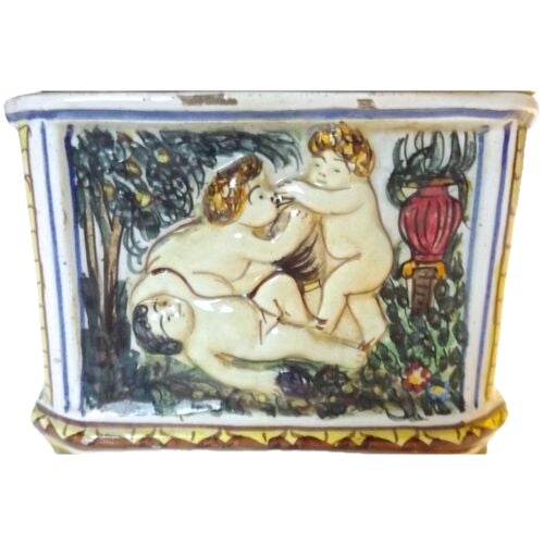 Vintage Italian Ceramic Cherub Lidded Box For Sale In Atlanta - Image 6 of 9