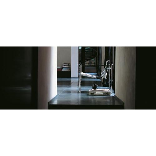 Metal White LC1 Chair by Le Corbusier, Pierre Jeanneret and Charlotte Perriand for Cassina For Sale - Image 7 of 10